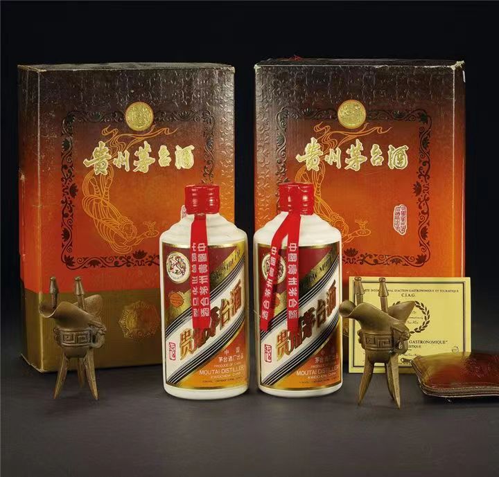 临渭礼盒茅台酒回收